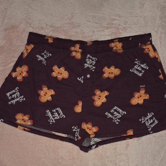 PINK Victoria's Secret Pants - PINK Gingerbread Print Women's Shorts